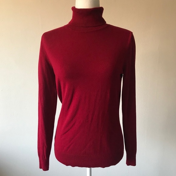 Context Sweaters - Red Turtleneck Sweater